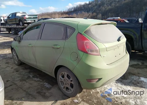 2014 Ford Fiesta Se z USA, uszkodzony, nr VIN 3FADP4EJ7EM110110